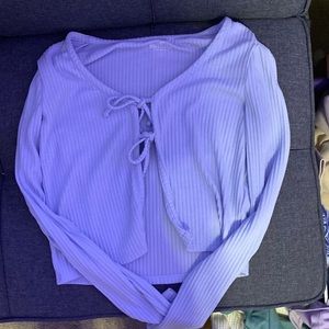 Hollister opened top